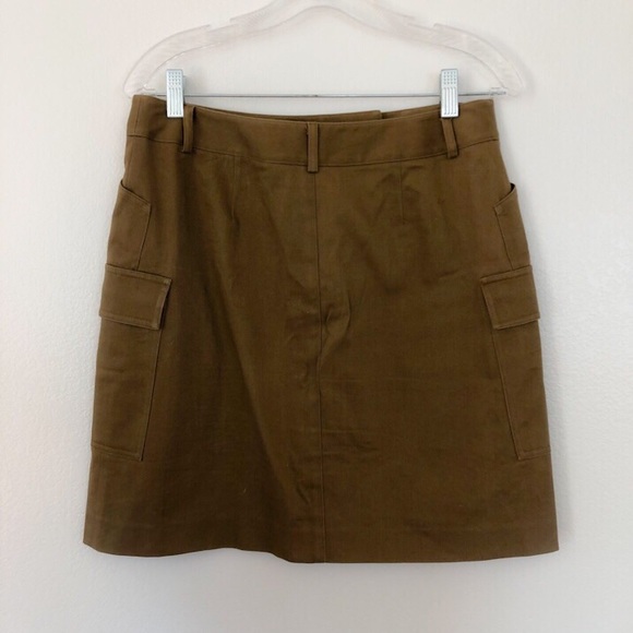 Grace - Olive Green Miniskirt - Picture 3 of 4